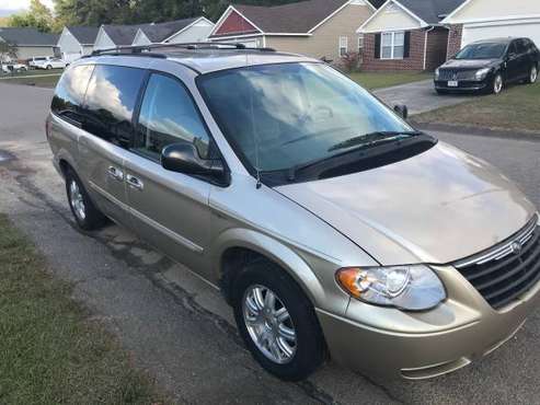 2007 Chrysler Town & Country Touring for sale in Cumberland, NC