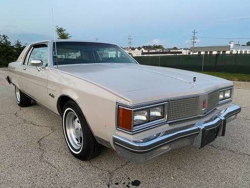 1984 Oldsmobile 98 Regency ALL ORIGINAL Only 94, 000 miles - cars & for sale in IN