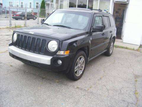2007 Jeep Patriot 5 speed manual - - by dealer for sale in Providence, RI
