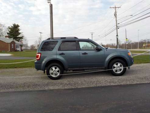 2012 Ford Escape XLT - - by dealer - vehicle for sale in Damascus, OH