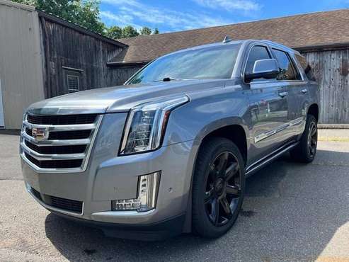 2018 Cadillac Escalade Premium Luxury SUV 4wd 3rd Row WOW EASY for sale in Plainville, CT