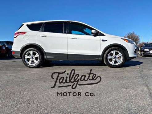 2015 Ford Escape SE Sport Utility 4D Family Owned! Financing! - cars... for sale in Fremont, NE
