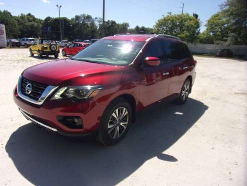 2019 Nissan Pathfinder SV 3rd row Leather Low Miles for sale in Deland, FL