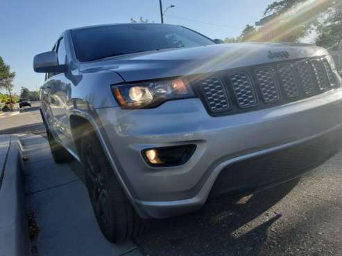 2018 Jeep Grand Cherokee with Navigation 4x4 - - by for sale in Albuquerque, NM