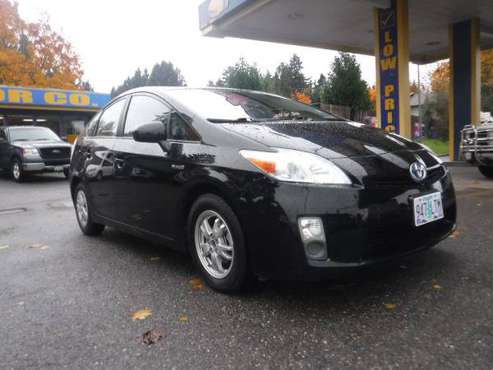 2010 TOYOTA PRIUS 3 HATCHBACK LOW MILES!!BMC - cars & trucks - by... for sale in Milwaukie, OR