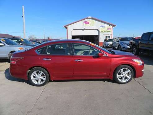 2014 Nissan Altima... 54,000 Miles... $5,999 **Call Us Today For... for sale in Waterloo, IA