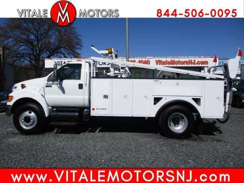 2011 Ford F750 SERVICE BODY TRUCK CUMMINGS DIESEL, 59K - cars for sale in south amboy, VT