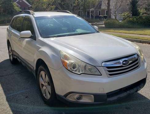 2011 Subaru Outback, excellent condition 1 owner for sale in Lilburn, GA