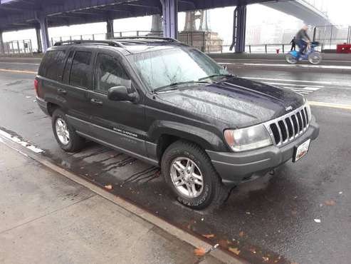 Jeep grand cherokee 90k miles $3900 - cars & trucks - by owner -... for sale in Brooklyn, NY
