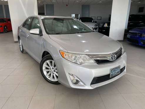 2012 Toyota Camry XLE - - by dealer - vehicle for sale in Springfield, IL