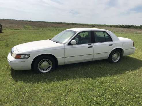 2001 Mercury Marquis LS for sale in Orlando, OK