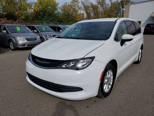 2017 Chrysler Pacifica Touring L Plus with 70K miles 1 Year for sale in Jordan, MN