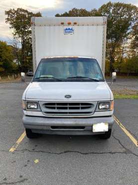 Box truck - cars & trucks - by owner - vehicle automotive sale for sale in Somerset, NJ