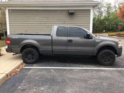 06 F-150 STX 4x4 for sale in Bloomington, IN