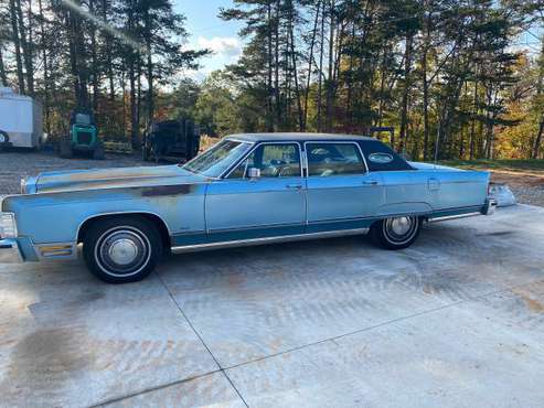 1977 LINCOLN CONTINENTAL - cars & trucks - by owner - vehicle... for sale in Ararat, NC