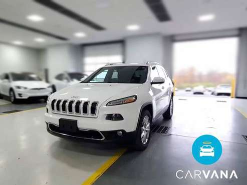 2017 Jeep Cherokee Limited Sport Utility 4D suv White - FINANCE... for sale in Wayzata, MN