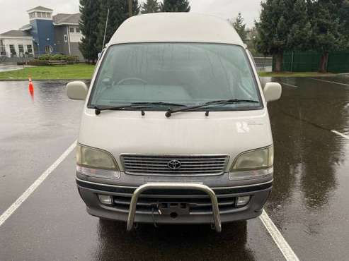 Toyota Hiace camper van, 1996, turbo diesel, 4wd, automatic - cars & for sale in Bellevue, WA