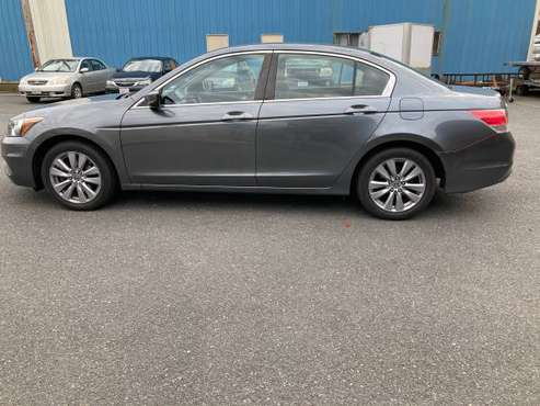 2011 HONDA ACCORD - cars & trucks - by owner - vehicle automotive sale for sale in Northampton, MA