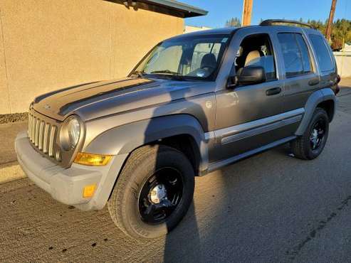 2005 Jeep Liberty (4wd - Clean Title) - - by dealer for sale in Roseburg, OR