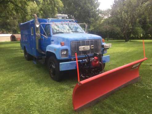 1996 GMC TOP KICK with SNOWPLOW for sale in Aurora, IL