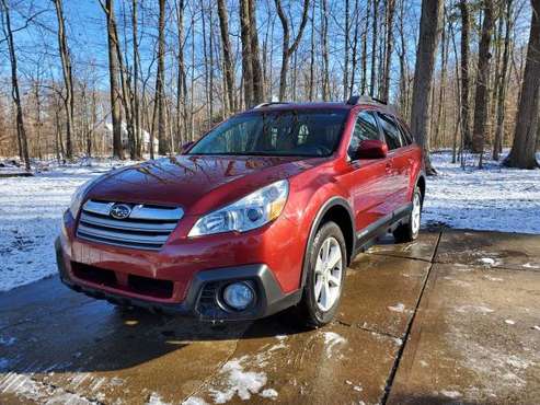 2014 Subaru Outback 2 5i Premium for sale in Painesville , OH