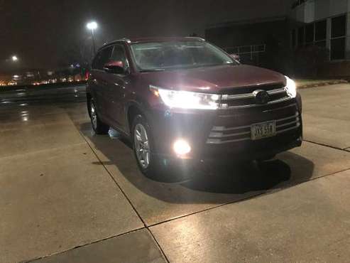 Toyota Hylander limited - cars & trucks - by owner - vehicle... for sale in Omaha, NE