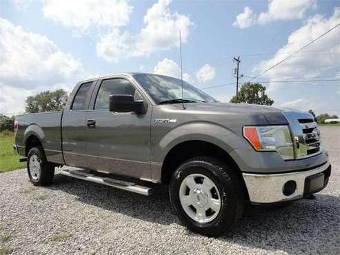 2011 FORD F150 XLT, Gray APPLY ONLINE-> BROOKBANKAUTO.COM!! for sale in Summerfield, SC