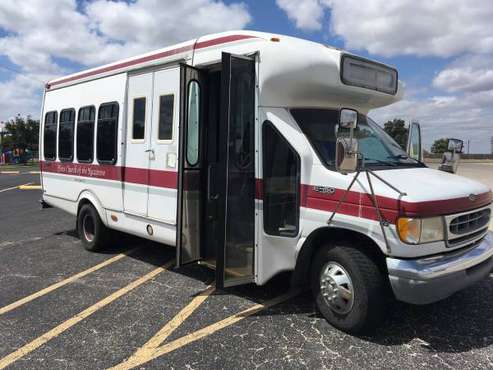 Church bus for sale-reduced for sale in SAN ANGELO, TX