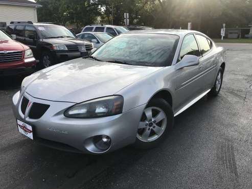 2006 PONTIAC GRAND PRIX for sale in Kenosha, WI