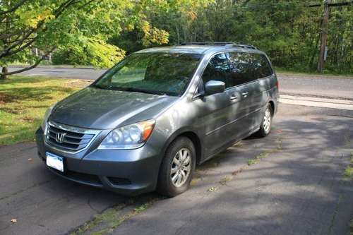 Honest local family selling reliable 2009 Honda Odyssey - cars & for sale in Duluth, MN