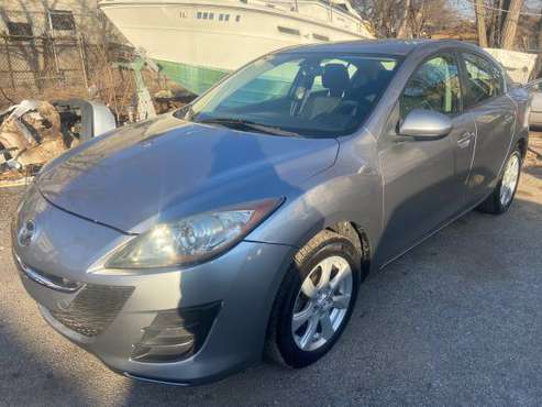 MAZDA 3 2011 - cars & trucks - by owner - vehicle automotive sale for sale in Chicago, IL