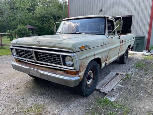 1970 Ford F-250 Camper Special for sale in New Lebanon, OH