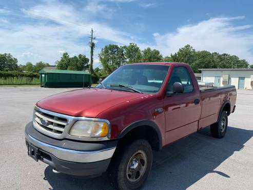 2000 F150 4x4 reg cab v6 manual for sale in Swansboro, NC