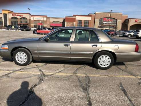 2005 Mercury Grand Marquis, Low Mileage for sale in Warsaw, IN