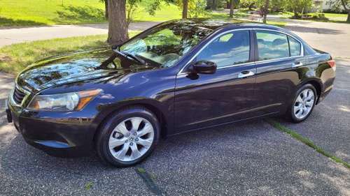 2009 Honda Accord V6 with very low miles drives and runs like new for sale in Saint Paul, MN