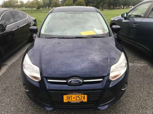2012 Ford Focus Hatchback, Blue, Great Condition for sale in Washington, District Of Columbia