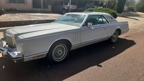 Barn find! 1978 Lincoln Continental Mark V - - by for sale in El Paso, NM