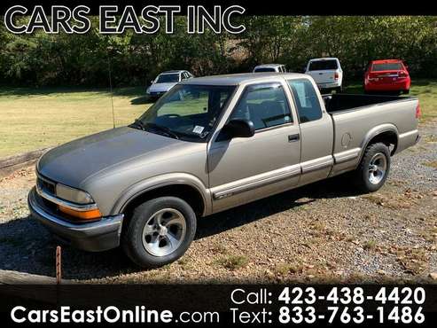 2001 Chevrolet S-10 LS Extended Cab RWD for sale in TN