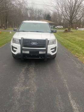 2017 Ford Explorer - cars & trucks - by owner - vehicle automotive... for sale in Bloomingburg, NY