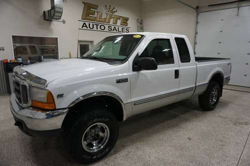 **Local Trade/Low Miles/Seats Six**2000 Ford F-250 XLT - cars &... for sale in Ammon, ID