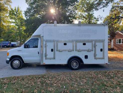 Ford E350 2007 walk for sale in Clinton, District Of Columbia