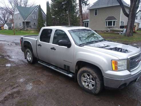 2008 GMC truck - - by dealer - vehicle automotive sale for sale in Duluth, MN