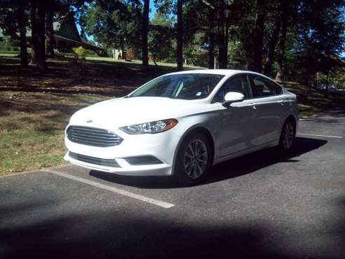 2017 Ford Fusion SE FWD Sedan - - by dealer - vehicle for sale in Spartanburg, SC