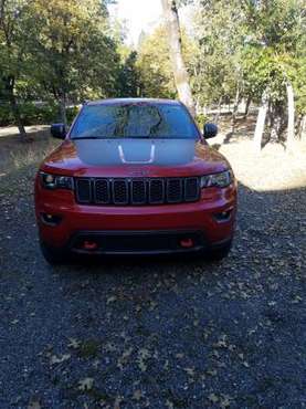 2017 Jeep Grand Cherokee Trailhawk 13,800 miles for sale in Williams, OR