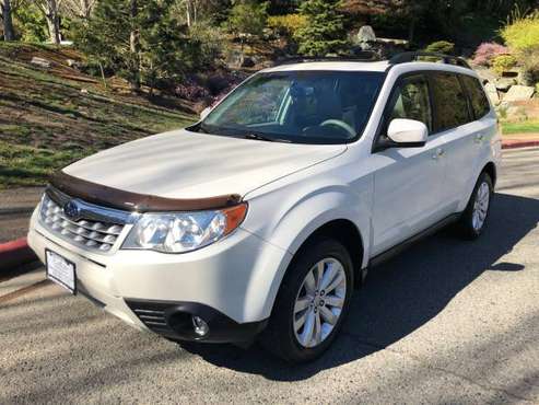 2013 Subaru Forester 2 5x Premium AWD - 1owner, 5speed, Sunroof for sale in Kirkland, WA