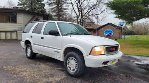 2001 GMC Jimmy SLE LOW MILES - - by dealer for sale in Lakeland Shores, MN