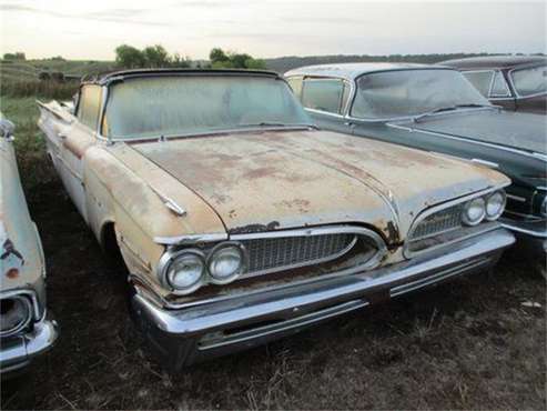 1959 Pontiac Catalina for sale in Cadillac, MI