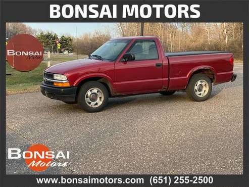 2001 Chevrolet S10 Pickup Long Bed 2WD Manual transmission Fun!! -... for sale in Lakeland, MN