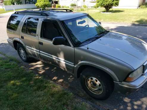 1999 GMC Jimmy for sale in Chicopee, MA