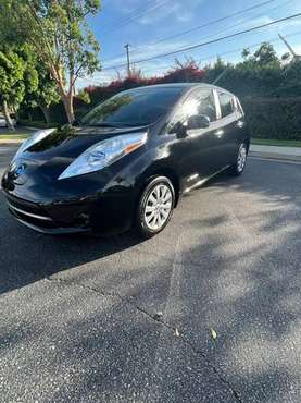 Nissan Leaf S (2015) w/11 out of 12 capacity bars for sale in Claremont, CA
